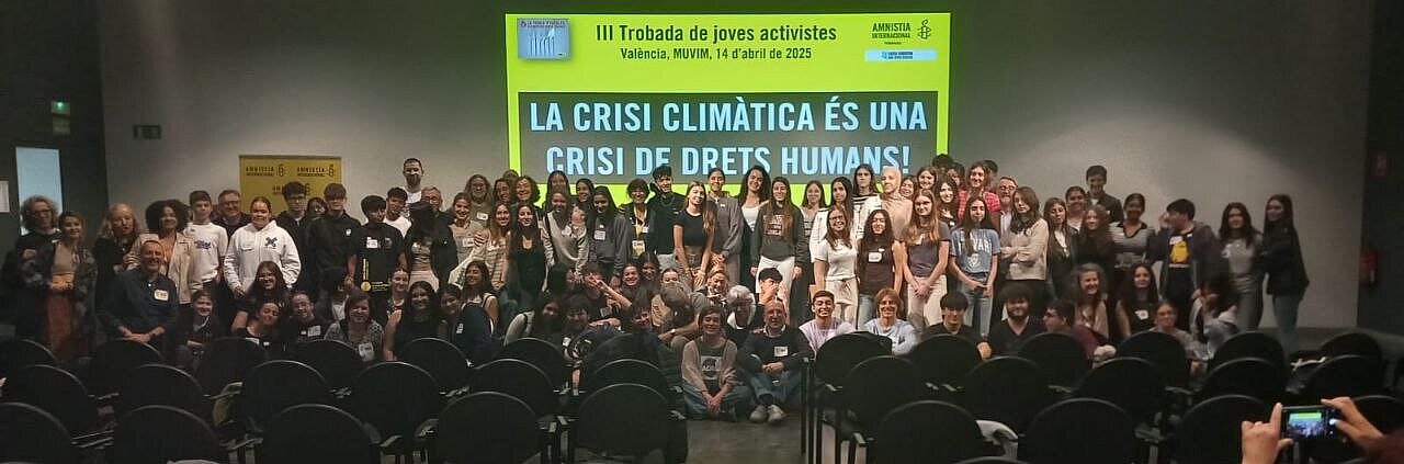 Estudiants durant la III Trobada de Joves Activistes, organitzada per Amnistia Internacional València.