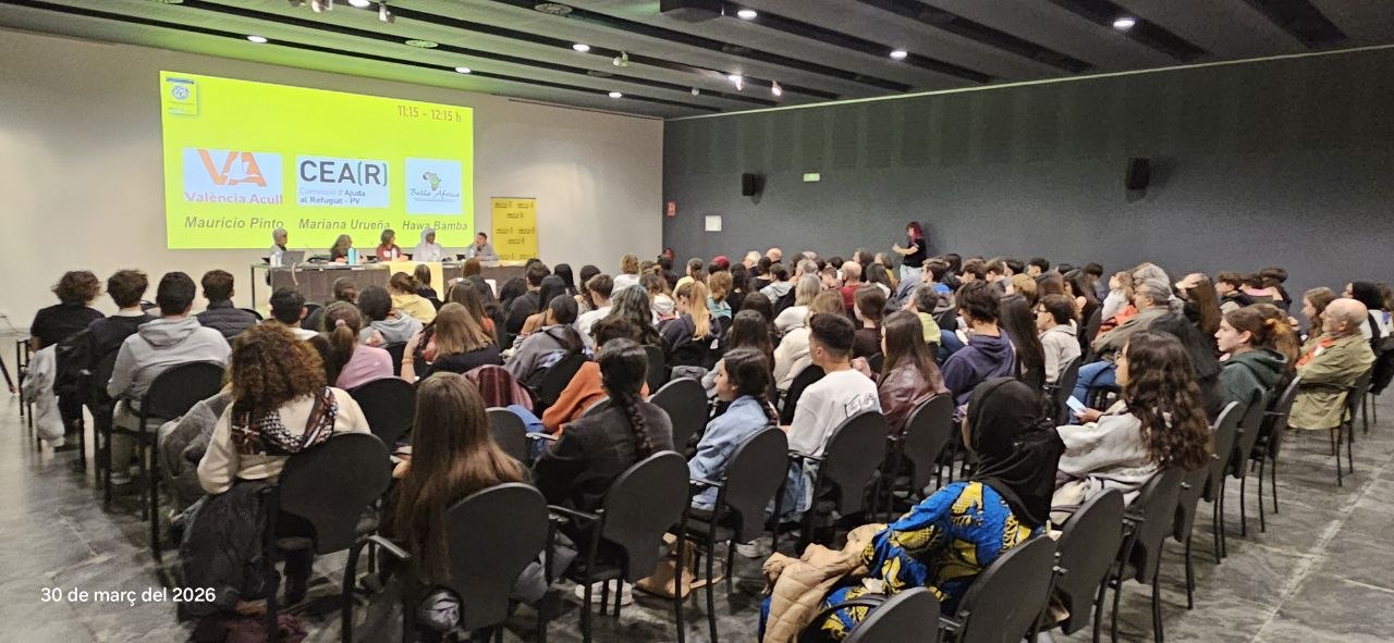 Panorámica de las personas asistentes a la IV Trobada