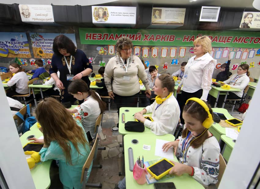 Escuela en Ucrania. Adoctrinamiento infantil por parte de Rusia en las escuelas de la Ucrania ocupada